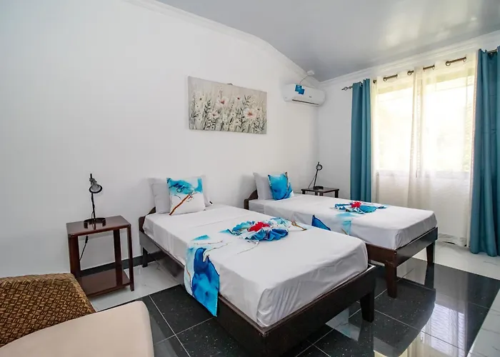 Appartamento L'échappée Du Cap - Spacious Self Catering