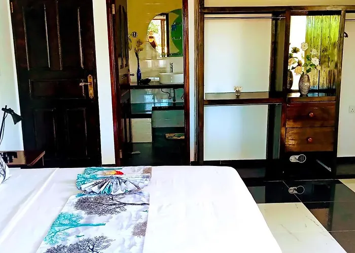 Appartamento L'échappée Du Cap - Spacious Self Catering *